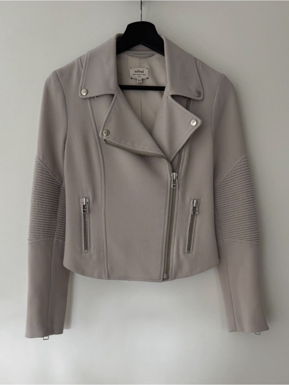 Wilfred Dusty Light Gray Cropped Moto Jacket